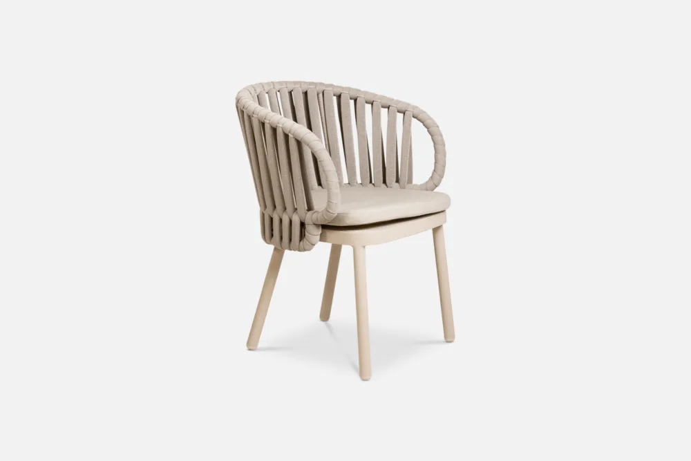 Bradfords ARIKA Dining Chair – contemporary outdoor dining chair with beige fabric seat, taupe rope backrest and sand aluminium frame, perfect for relaxed alfresco living